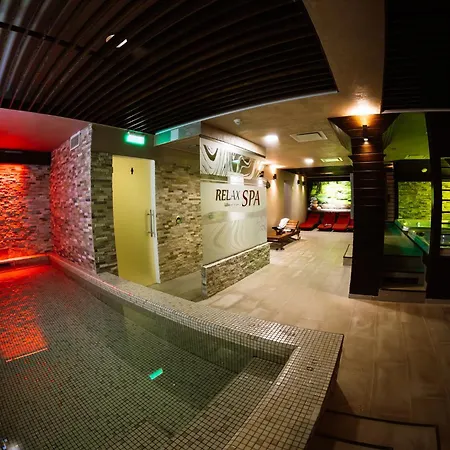 Relax Hotel 3*